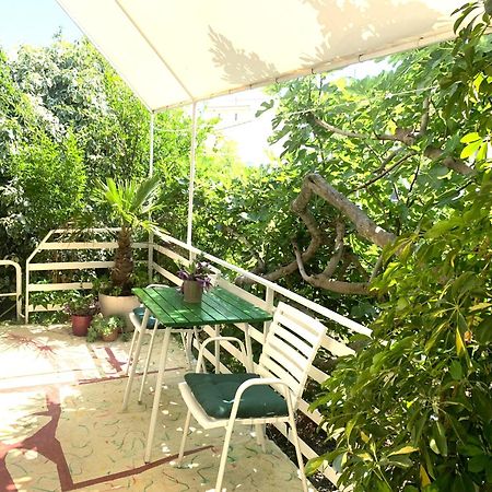 Apartments Garden House Подгора Екстериор снимка