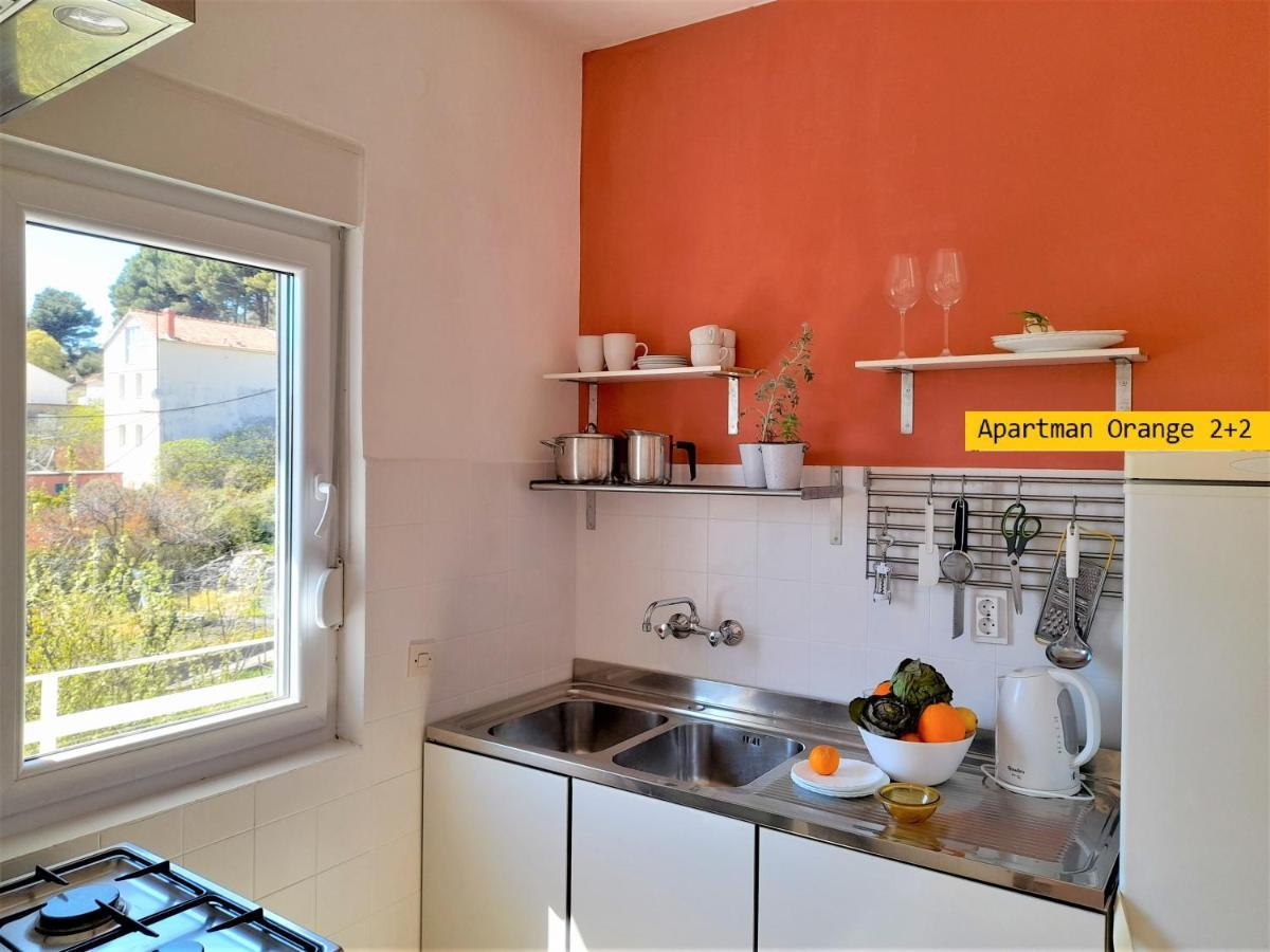 Apartments Garden House Подгора Екстериор снимка