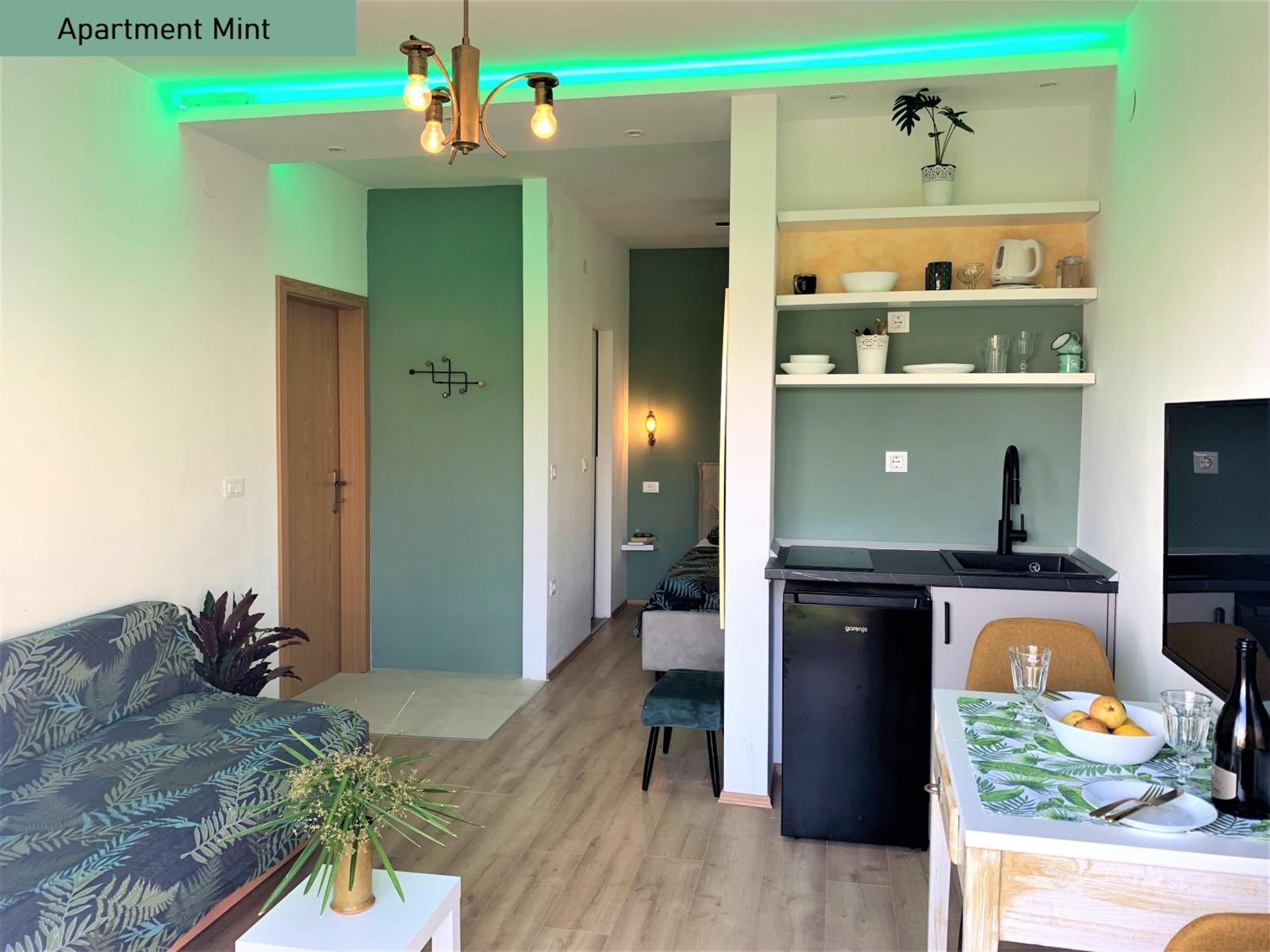 Apartments Garden House Подгора Екстериор снимка