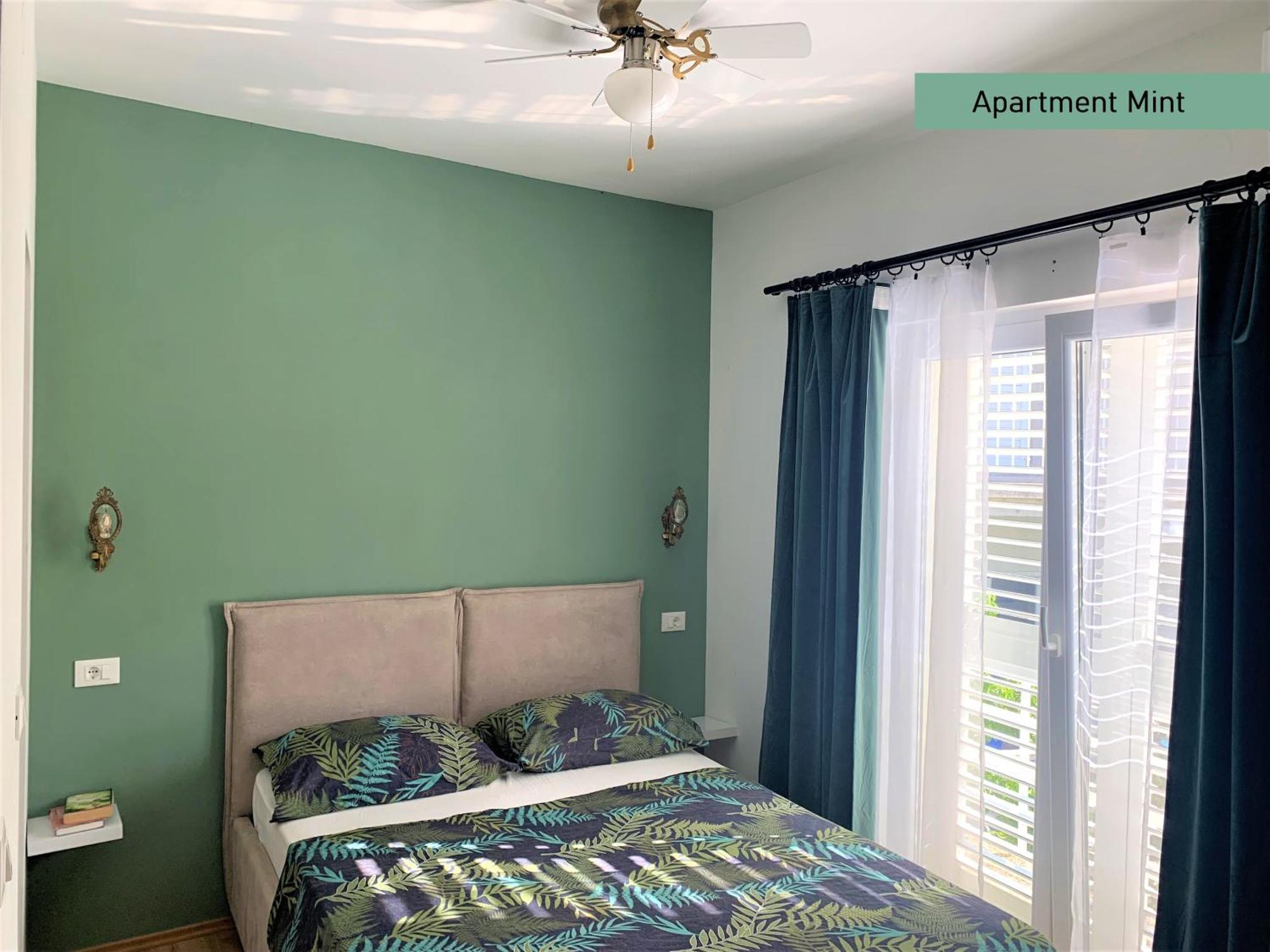 Apartments Garden House Подгора Екстериор снимка