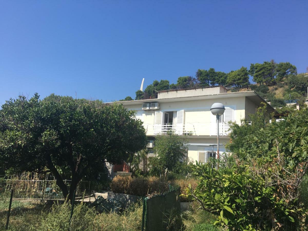 Apartments Garden House Подгора Екстериор снимка